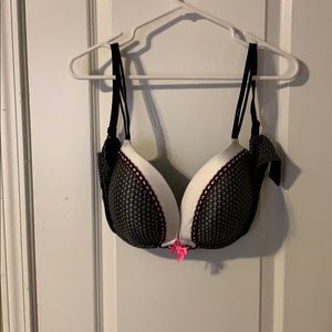 Victoria secret push up bra